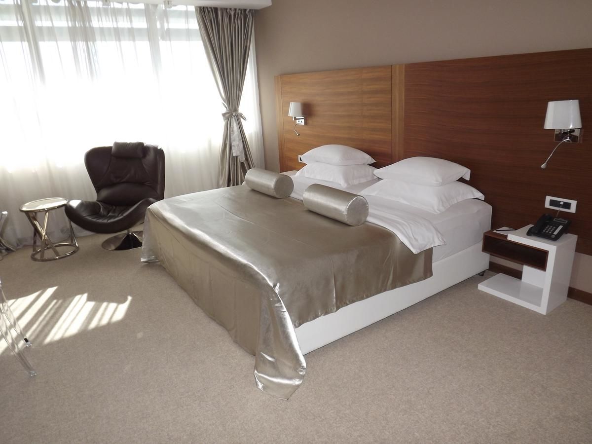 Отель Hotel Aurel Подгорица-18