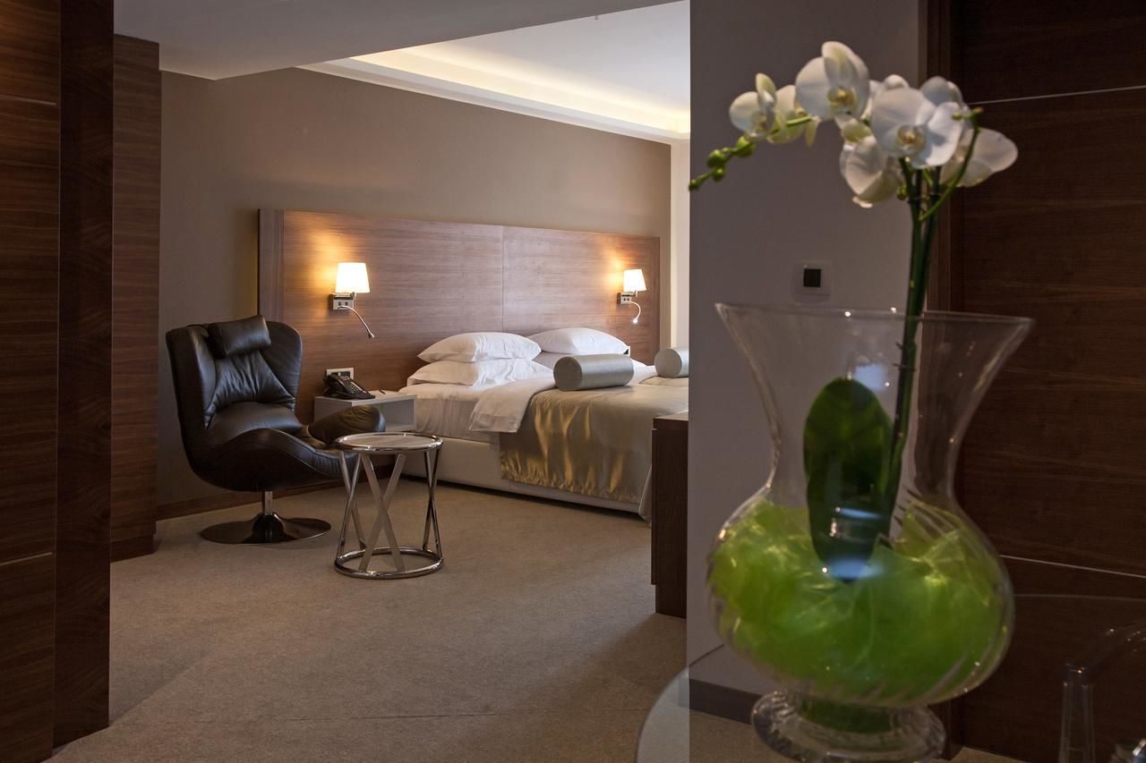 Отель Hotel Aurel Подгорица-31