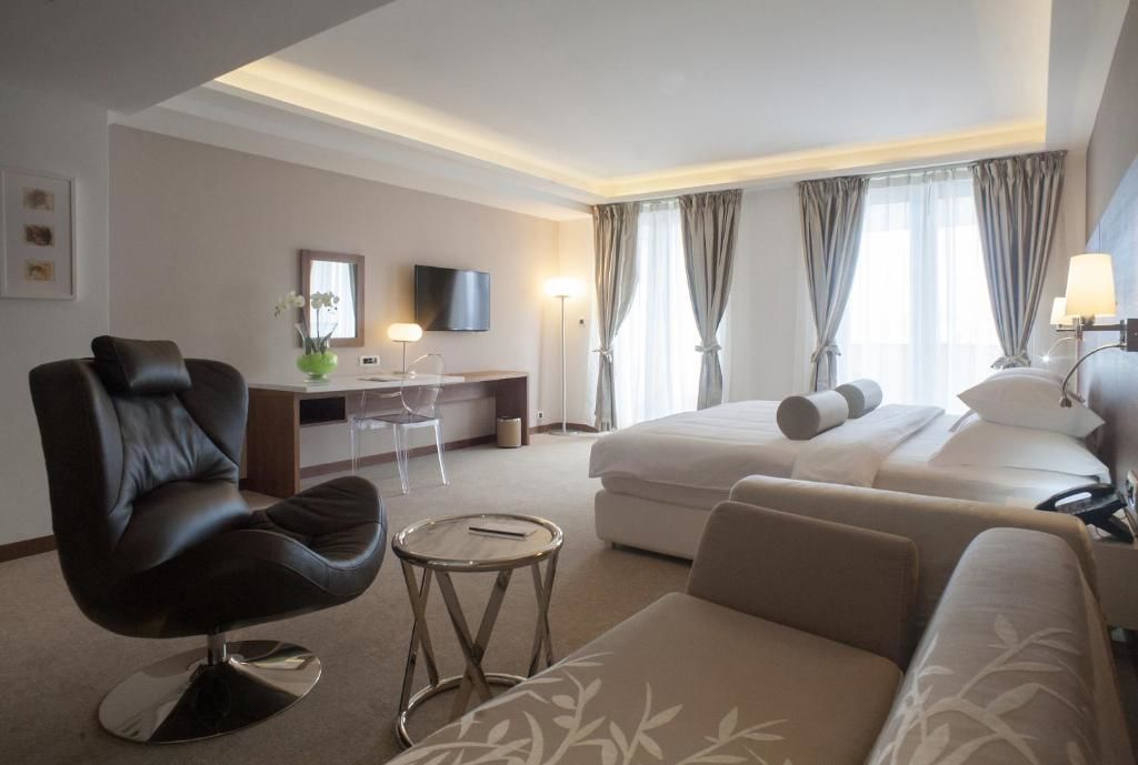 Отель Hotel Aurel Подгорица-53