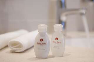 Отель Hotel Aurel Подгорица Специальное предложение - Улучшенный двухместный номер с 1 кроватью или 2 отдельными кроватями-2