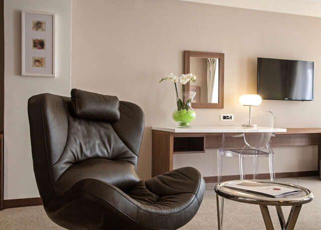 Отель Hotel Aurel Подгорица-4