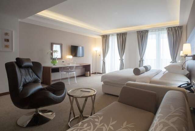 Отель Hotel Aurel Подгорица-25