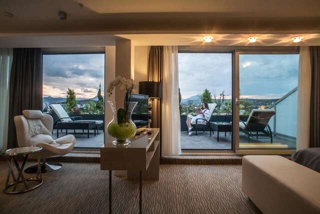 Отель Hotel Aurel Подгорица-6